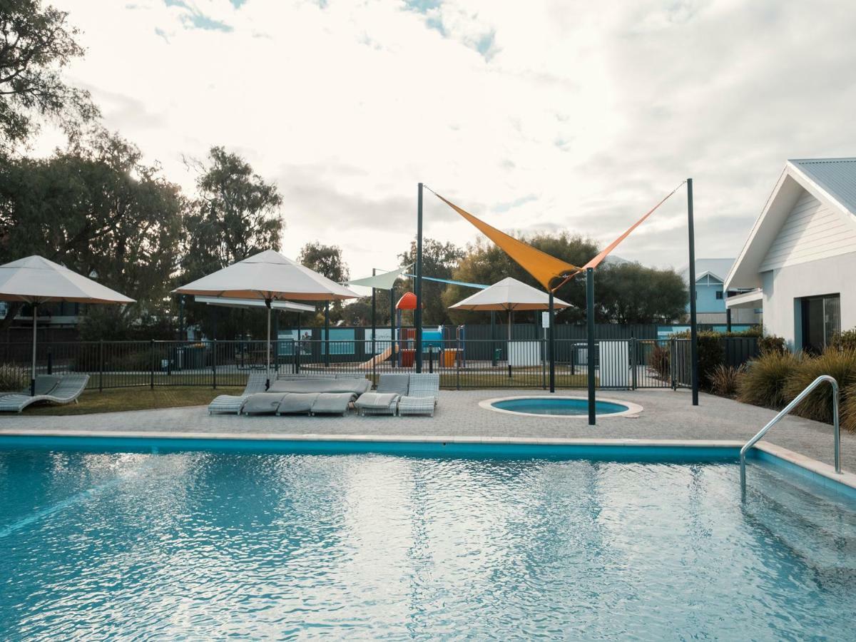Fortyone - Oceanside Retreat Busselton Extérieur photo
